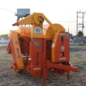 Mini Combine Basket Thresher 6